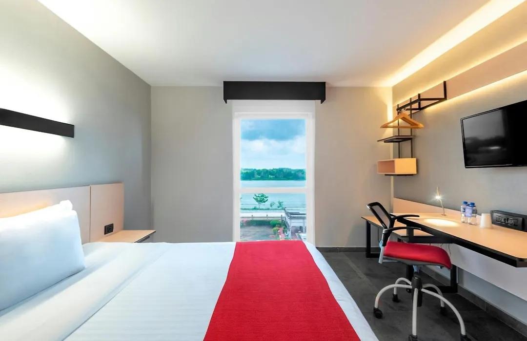 City Express By Marriott Tuxpan-1